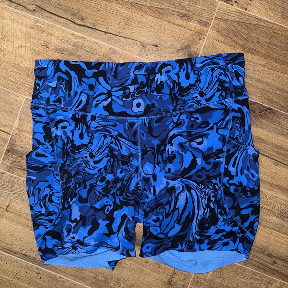 Lululemon Biker Shorts - Picture 1 of 3